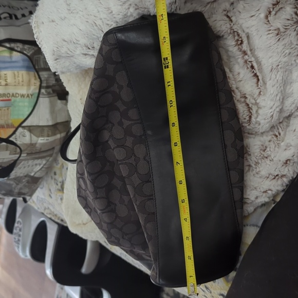 Large Coach bag - Picture 7 of 7